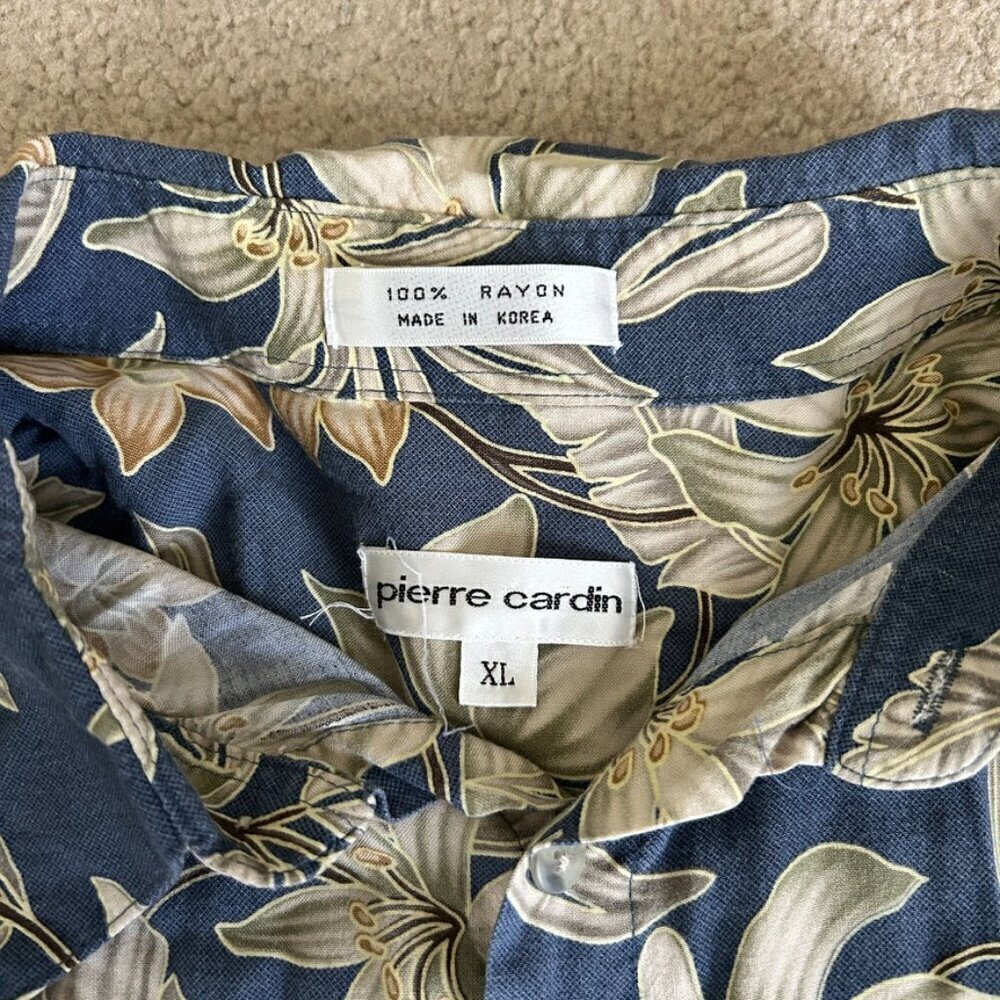 blue hawiian shirt - Picture 2 of 5